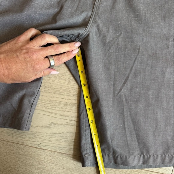 Men’s Quicksilver Amphibian Athletic shorts gray color size 34 - Picture 9 of 10